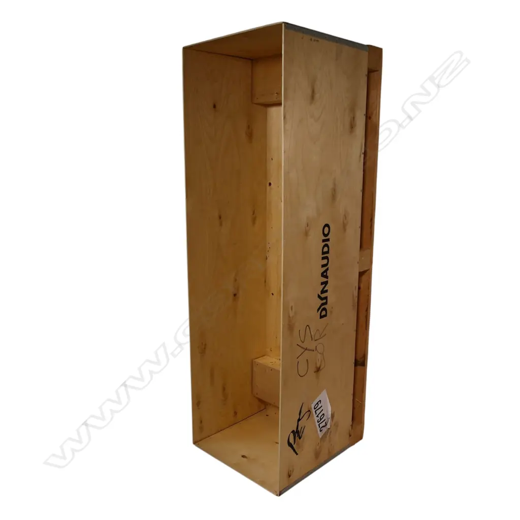 A Pair of Dynaudio Confidence C4 Platinum floor standing speakers, with original instruction booklet and packing crates Image 1++